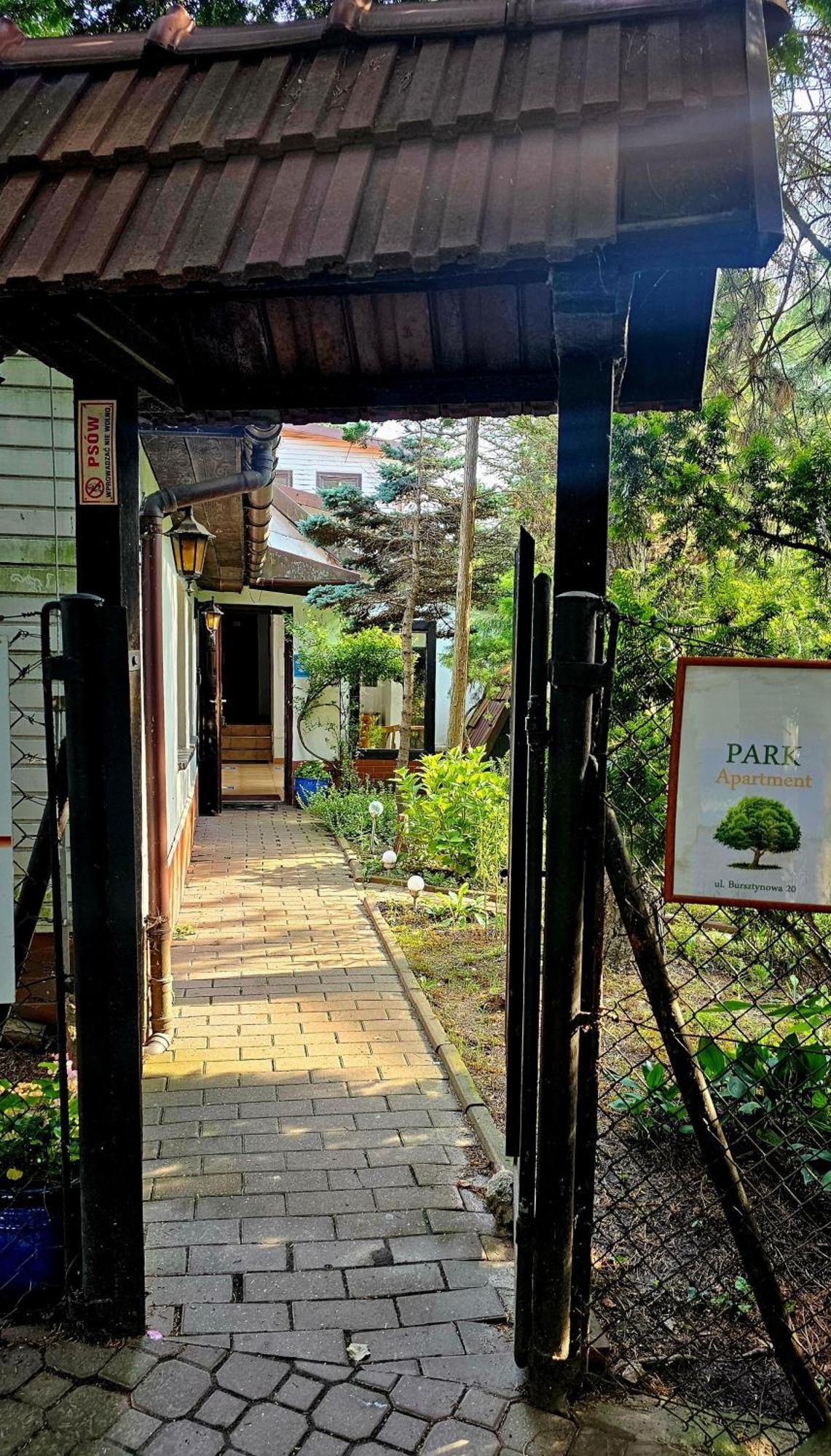 Park Apartment Krakow Exterior photo
